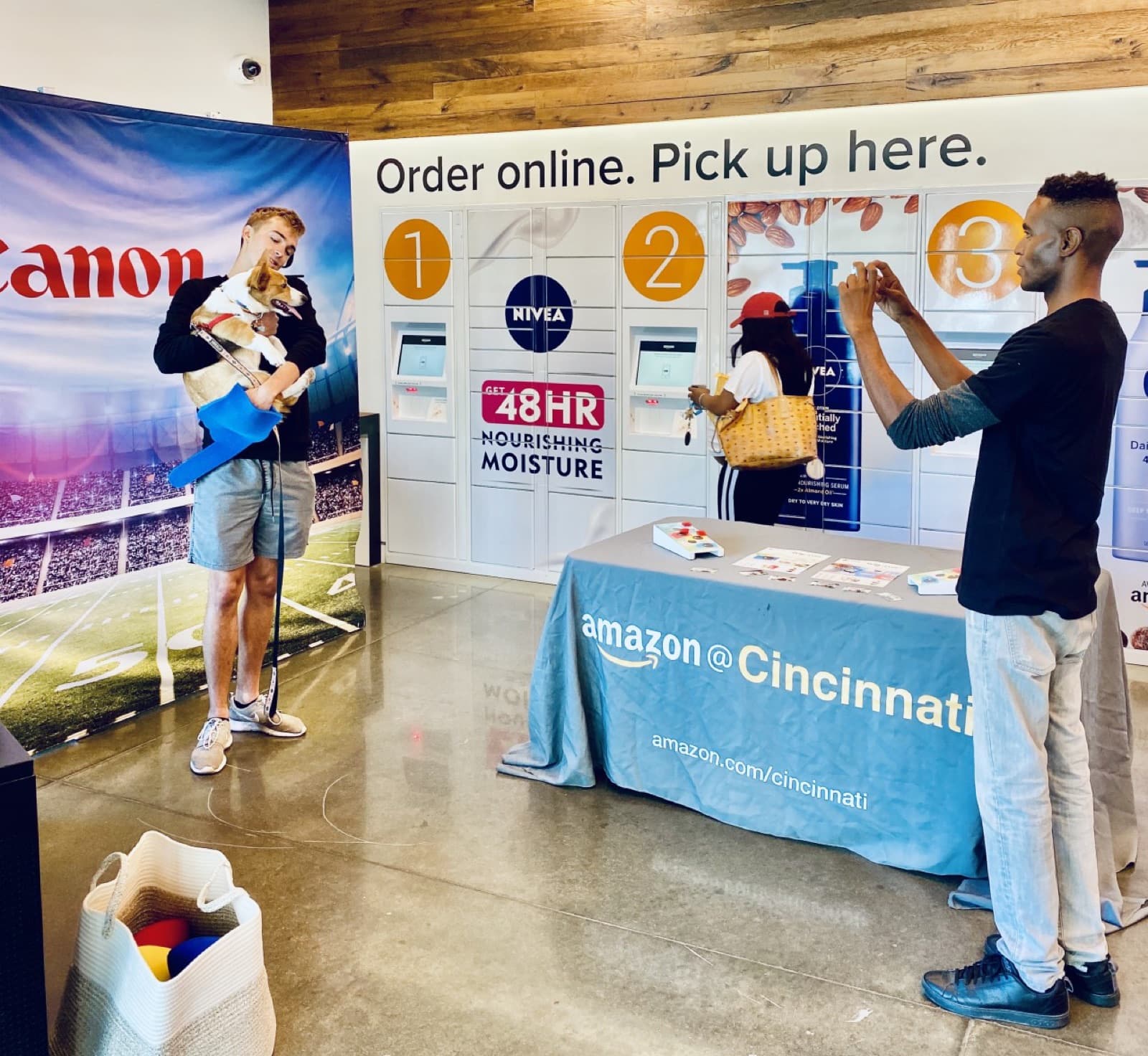 Amazon - Campus Pickup and Locker Activations - Image 1