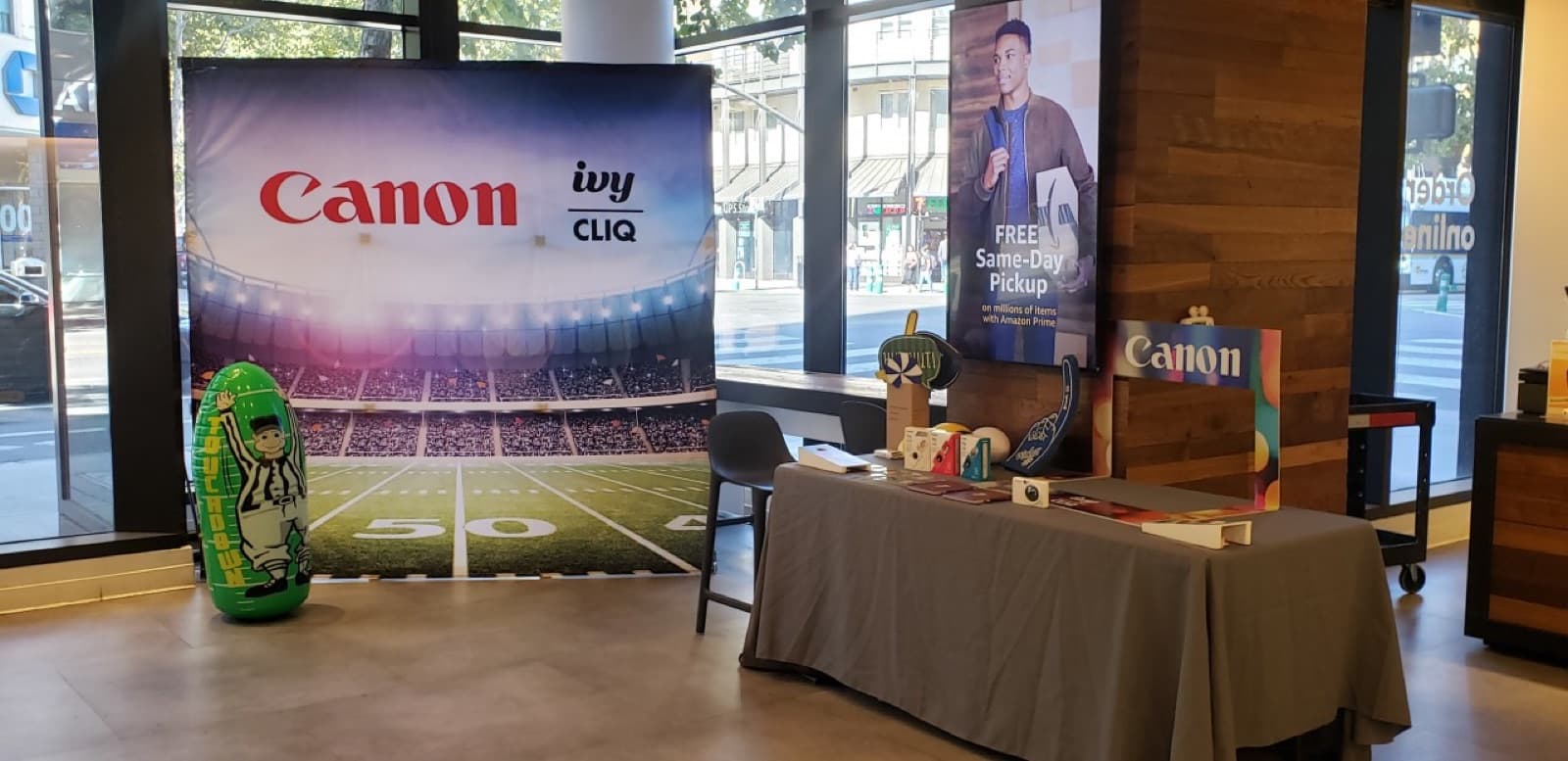 Canon IVY CLIQ campus tour booth